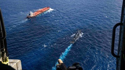 Militer AS Bajak Tanker