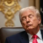 Trump ngebet gulingkan Khamenei