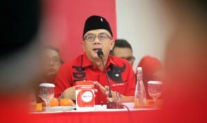 Lonjakan Harga Minyak Dunia Lonjakan Harga Minyak Dunia